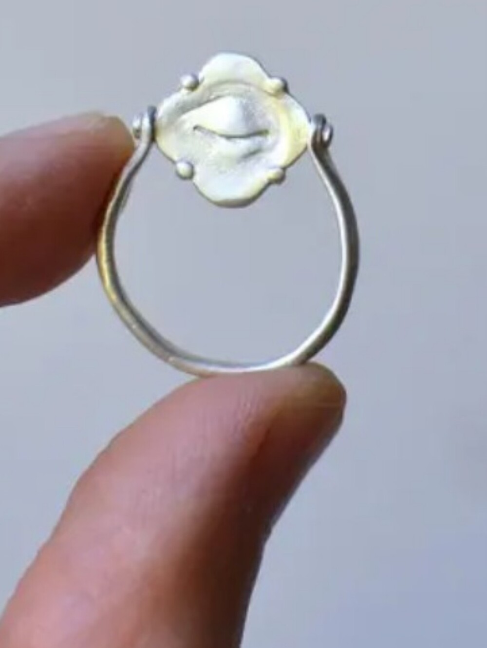 To See And Not See Silver Ring - Picture 5 of 7
